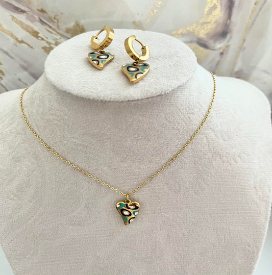 Angoscia Necklace and Earrings Set