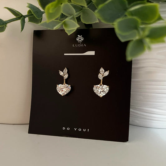 Presh Heart Dangling Earrings